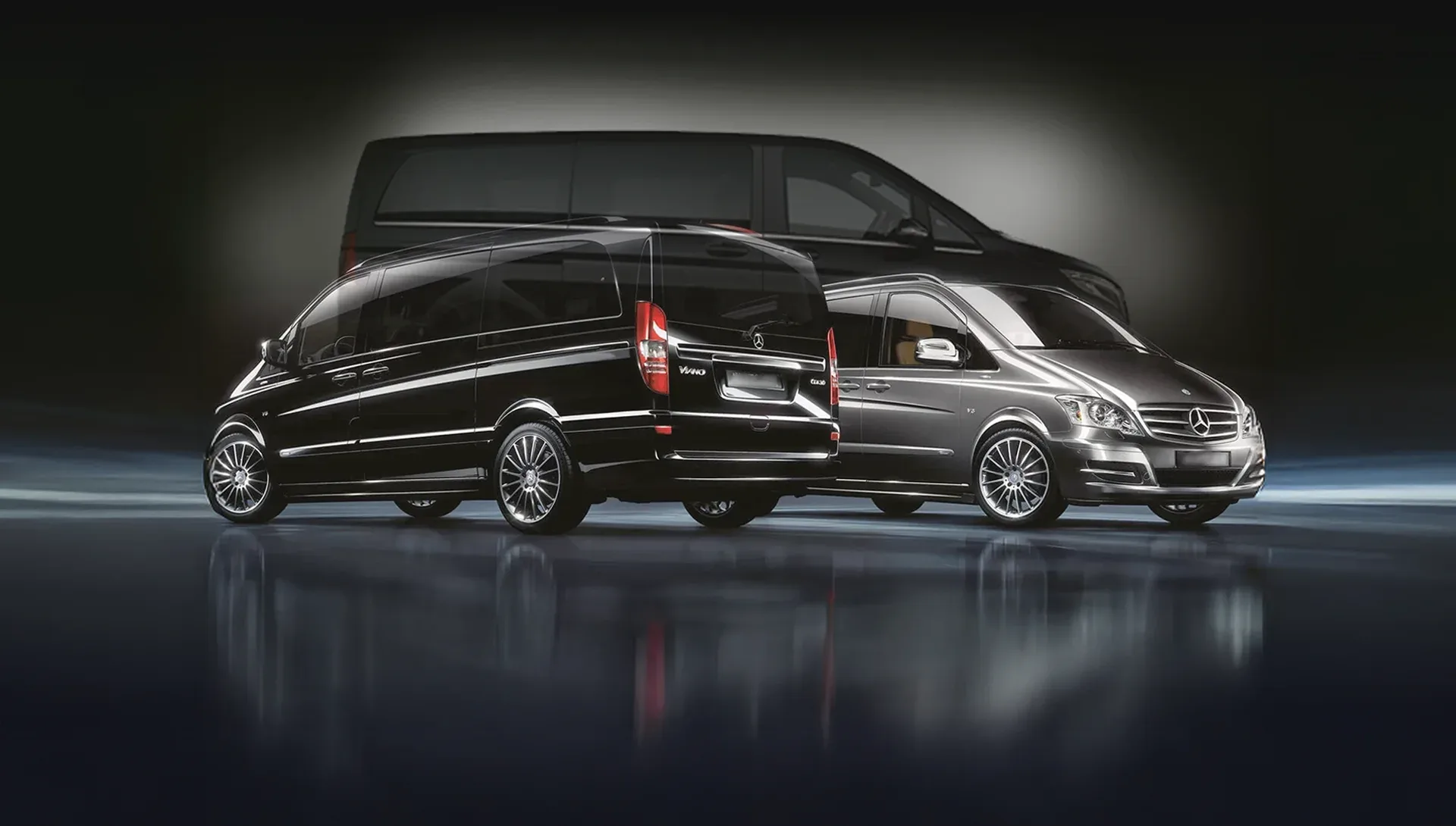 Havalimanı transferi için VIP Mercedes araçlar